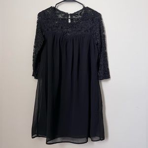 hoco/ graduation medium black dress with lace details and sleeves